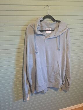 Old Navy Men's Light Blue Hooded Pullover Sweatshirt